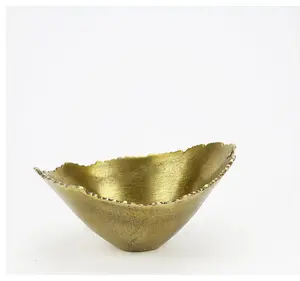 Bol artisanal en aluminium poli de qualité supérieure pour une mise en scène de table élégante, pour l'exportation, vente en gros, décoration de maison sûre, bol en métal plaqué Zahid - Product Image 1