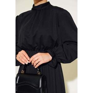 Robe évasée à taille élastique très colorée, origine TR, tailles 40-46 - Product Image 4