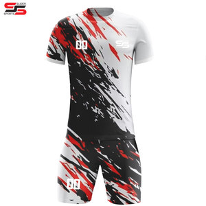Vente en gros de maillots de football en polyester 100% sublimés, ensembles personnalisés unisexes, uniformes de football respirants, ensemble de vêtements de football courts avec logo - Product Image 5