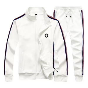 Ensemble de survêtement deux pièces homme grande taille coupe ajustée hiver, coupe-vent respirant écoresponsable, veste et pantalon streetwear personnalisable - Product Image 1
