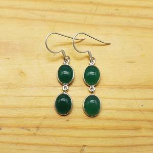 ต่างหูเงินสเตอริ925พร้อมพลอยโอนิกซ์สีเขียวสวยงามสำหรับผู้หญิงผู้หญิงเครื่องประดับเงินอินเดียขายส่งสำหรับงานแต่งงาน - Product Image 3