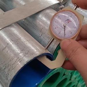 ท่อเหล็กคาร์บอนเคลือบพลาสติก รีดร้อน มาตรฐาน ASTM API 5L ความยาว 6 เมตร เชื่อมและดัดโค้งสำหรับงานน้ำ/น้ำมัน/ก๊าซ - Product Image 2