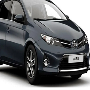 Ordenado y limpio Toyota Auris usado en transmisión automática disponible para la venta al mejor precio - Product Image 1