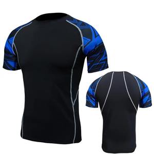 Impression personnalisée 100% Polyester Gym Fitness Rash Guard Shirt Sublimation Blank Plain Design pour les jeunes Sport Wear - Product Image 3