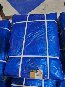 Tissu en maille de bâche HDPE super solide Taille personnalisée et GSM traité aux UV Style uni imperméable et résistant à la déchirure - Product Image 6