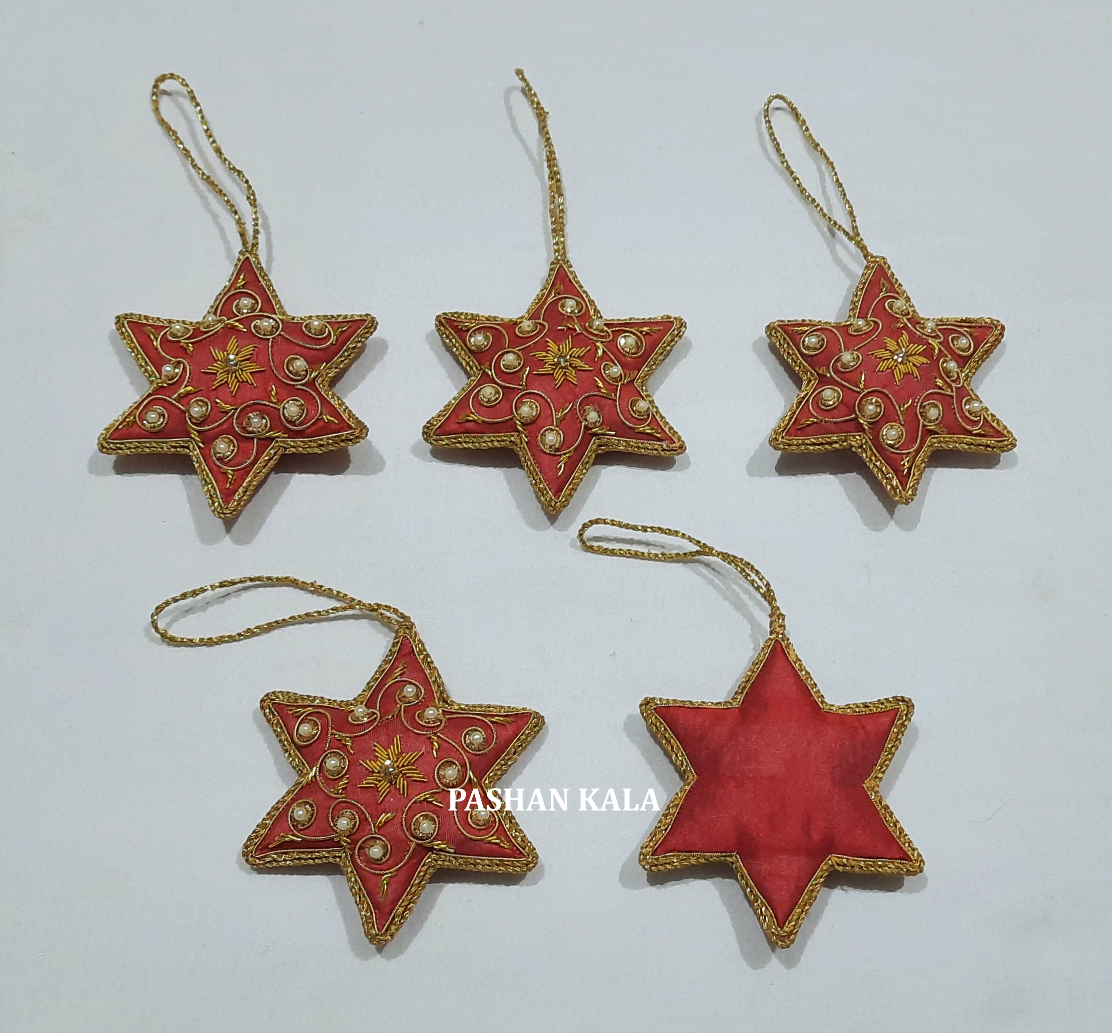 กุหลาบต้นแมดเด