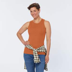 Jupe de fitness extensible pour femmes avec poches, parfaite pour les entraînements sportifs et les activités de plein air, séchage rapide et conception légère - Product Image 2