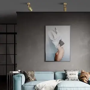 Spot LED Moderne RadiantArc, Culot E27, Blanc Chaud 6000K, Corps en Aluminium, IP44, pour Utilisation Intérieure et en Cuisine - Product Image 5