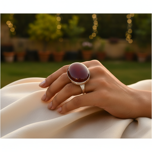 แหวนเงินประดับพลอยคาร์เนเลียนสำหรับผู้หญิง ปรับขนาดได้ ดีไซน์ทันสมัย ชุบทอง ประดับอย่างสวยงาม แบรนด์ส่วนตัวที่ได้รับอนุญาต - Product Image 2