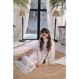 Ensemble chemise et dupatta en soie florale brodée, 100 % soie, écologique, manches longues, lavande - Product Image 4
