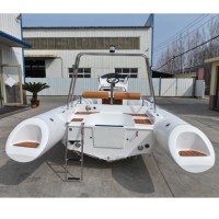 Bateau pneumatique certifié CE de 19 pieds RIB-580C avec coque en fibre de verre, moteur hors-bord, PVC/Hypalon de qualité marine, garantie de 3 ans