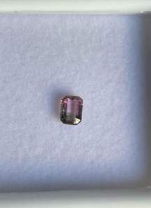 Tourmaline naturelle facettée de couleur bio, taille octogonale, 5,50 x 4,20 mm. - Product Image 3