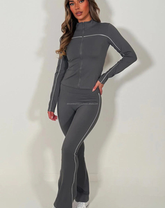Ensembles de yoga fitness 2 pièces sur mesure pour femmes en Spandex/Nylon, respirants, séchage rapide, taille élastique, imprimé sérigraphié, motif uni - Product Image 4