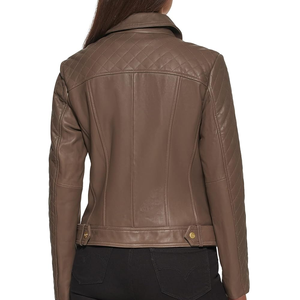 Manteau en cuir entièrement doublé zippé pour femme Veste racer en cuir respirant pour femme Streetwear Look Varsity Jacket - Product Image 4