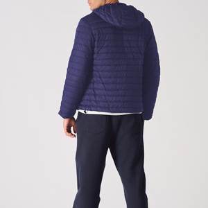 Chaqueta Acolchada con Capucha para Hombre, Fabricación Profesional, Corte Ajustado, Cuello Alto, Relleno de Algodón, Exterior de Nailon, Secado Rápido, Servicio OEM - Product Image 4