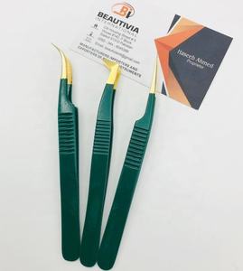 แหนบถอนขนตาสแตนเลสสีเขียวทนทานพร้อมปลายแหลมพลาสมาสีทอง - Product Image 2