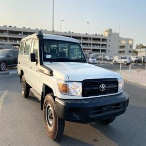 Meilleure offre abordable pour LHD 2015 2016 2017 2018 2019 2020 2021 Hzj76L Land Cruiser pickup 4x4/pICK-UP d'occasion - Product Image 4