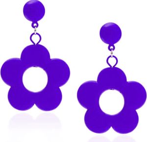 2024 mode tendance femmes boucles d'oreilles couleur bonbon fleur creux boucles d'oreilles simples et douces boucles d'oreilles fraîches et uniques - Product Image 3