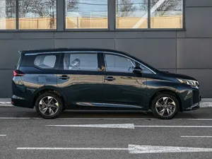 2021 GERC Trompchl Van Automática Turbo Gasolina Asientos de Cuero Techo Panorámico - Product Image 6