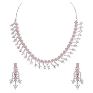 Delicado collar AD Chapado en plata, regalo de joyería de latón plateado para mujeres para fiestas - Product Image 3