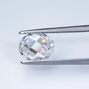 พลอยสังเคราะห์ที่ได้รับการรับรองจากเพชรวงแหวนทรงวงรีทรงกลมแบบใช้มือ VVS2ทรงหลวมสำหรับการทำเครื่องประดับ - Product Image 3