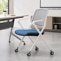 Chaise de formation empilable avec roulettes, siège relevable, dossier en maille, chaise de conférence/école/réunion rembourrée avec accoudoirs