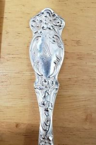 Juego de Cubiertos de Mesa Moderno, Elegante Colección de Cuchara, Tenedor y Cuchillo de Acero, Ideal para Cocina Casera y Restaurantes de Alta Cocina, de la India - Product Image 4