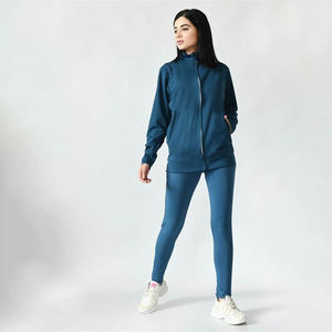 High Quality Custom Women Fleece Tracksuit Plus Size Luxury Sports Tracksuit Two Pieces Sets for Women - Product Image 3