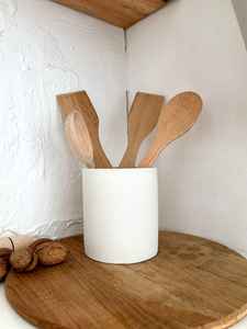 Recipiente para Utensilios de Cerámica Hecho a Mano |   Espacio de Almacenamiento para Espátulas y Cucharas de Cocina Grandes |   Decoración Elegante para Encimera - Product Image 6