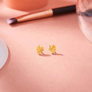 Rose Gold Flower Stud <b>Earrings</b> with Pear-Cut <b>Moissanite</b> and Pearl for Wedding and Engagement - Product Image 1