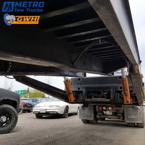 Remorque à trois essieux de 50 tonnes avec feux latéraux pour conteneurs, mini-excavatrices et <span class=keywords><strong>transport</strong></span> polyvalent, directement de l'usine Metro Tow Trucks - Product Image 2