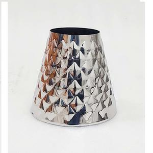 Juego de Jarrones Decorativos Modernos con Textura de Diamante, Martillados a Mano, de Plata, con Diseño Floral Móvil, para Decoración del Hogar y Sala de Estar - Product Image 1