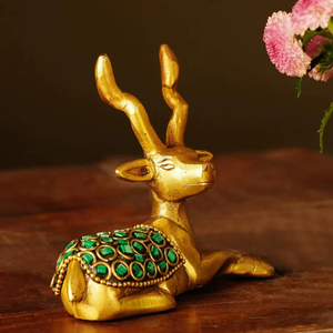 Figurine de renne en laiton élégante, sculpture artisanale pour cheminée, manteau de cheminée, entrée, coin, table, art décoratif moderne - Product Image 1