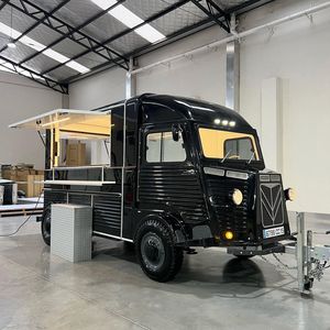 Best Design Quality Vintage Classic Style Food Truck 4.8m Stainless Steel Frame Insulated Compartments Outdoor Use - Product Image 6