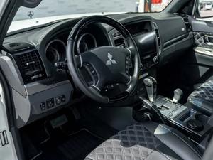 Usado en buenas condiciones 2020 Mitsubishi IBU SHI PAJERO Aspire RWD - Product Image 2