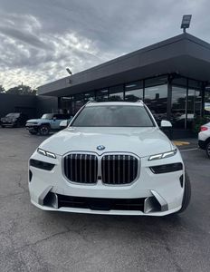 BMW X7 xDrive40i Usado 2025 - Product Image 1