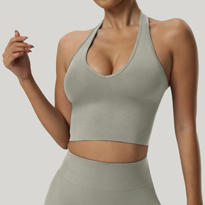 Soutien-gorge de sport pour femmes élégantes fabriqué avec un matériau extensible sans couture, un tissu de contrôle de l'humidité, une bande élastique de soutien et un design élégant - Product Image 5