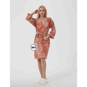 Albornoz de algodón 100% de alta calidad para mujer, ropa de dormir gruesa y ligera, ropa de dormir suave y esponjosa para mujer - Product Image 4