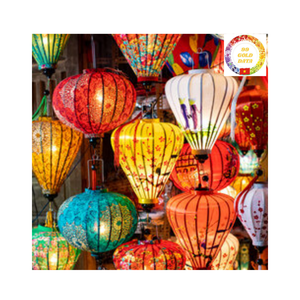 Farol de Seda Vietnamita Hecho a Mano para Festivales Culturales, Mercados Nocturnos y Decoración del Hogar - Product Image 3