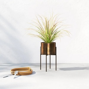 Jardinière en métal léger de haute qualité pour la maison utilisation de jardin écologique facile à déplacer repositionnement option suspendue exportation inde - Product Image 2