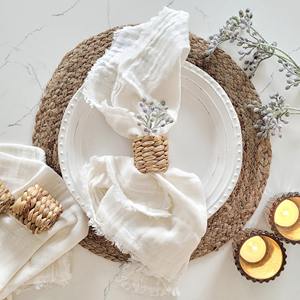 อุปกรณ์เสริมสำหรับรับประทานอาหารที่ใส่ผ้าเช็ดปากลายผักตบชวาแบบเรียบง่ายที่ใส่ผ้าเช็ดปากแบบมีน้ำหนักเบาสำหรับวางผ้าเช็ดปากบนโต๊ะ - Product Image 4