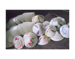Offre Spéciale-chapeaux de feuille de paille coniques vietnamiens pour la décoration et le parasol chapeaux vietnamiens chapeaux de plage de paille - Product Image 1