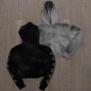 ชุดแทรคสูทสตรีทแวร์สไตล์วินเทจผ้าคอตตอน 100% หนานุ่ม ผลิตตามสั่งจากโรงงาน พร้อมเสื้อฮู้ดซิปประดับคริสตัลและกางเกงจ็อกเกอร์ - Product Image 3