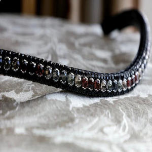 Banda Clásica de diseñador de marca, estrás de 3 filas de cristales, color gris Borgoña, multicolor, cuero negro de grano completo, banda para cejas de caballo - Product Image 5