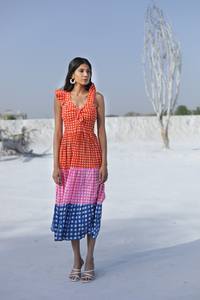 Haute qualité moderne imprimé fleuri Boho femmes coupe ample fluide coton Maxi robe col haut plage Silhouette pour vêtements d'été - Product Image 2