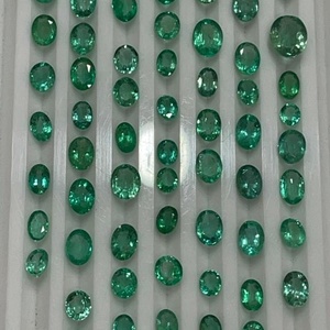 Émeraudes vertes naturelles Origine colombienne Émeraudes en vrac ovales faites à la main Forme et taille personnalisées Produit en vrac - Product Image 2