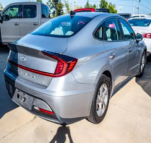 Voiture d'occasion 2024 pour S.o Na.ta SE 4 portes, conduite à gauche, sièges en cuir, avec caméra de recul - Product Image 2