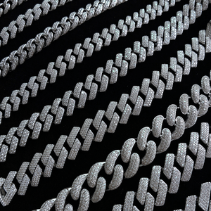 Pulsera de eslabones cubanos de 16mm con piedras de moissanita, acabado en oro blanco de lujo, estilo hip hop para hombres y mujeres - Product Image 4