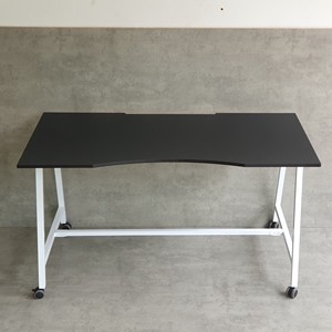 FOS017 Portable Gaming Desk Ergonomic 140x70cm Carbon Surface <b>Iron</b> Legs Metal Frame Cool for Gaming Room Assembly Required - Product Image 3