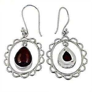 ต่างหูเงินแท้ 925 ประดับพลอยโกเมนทรงหยดน้ำ ชุบทอง 18K ดีไซน์น่ารัก - Product Image 3